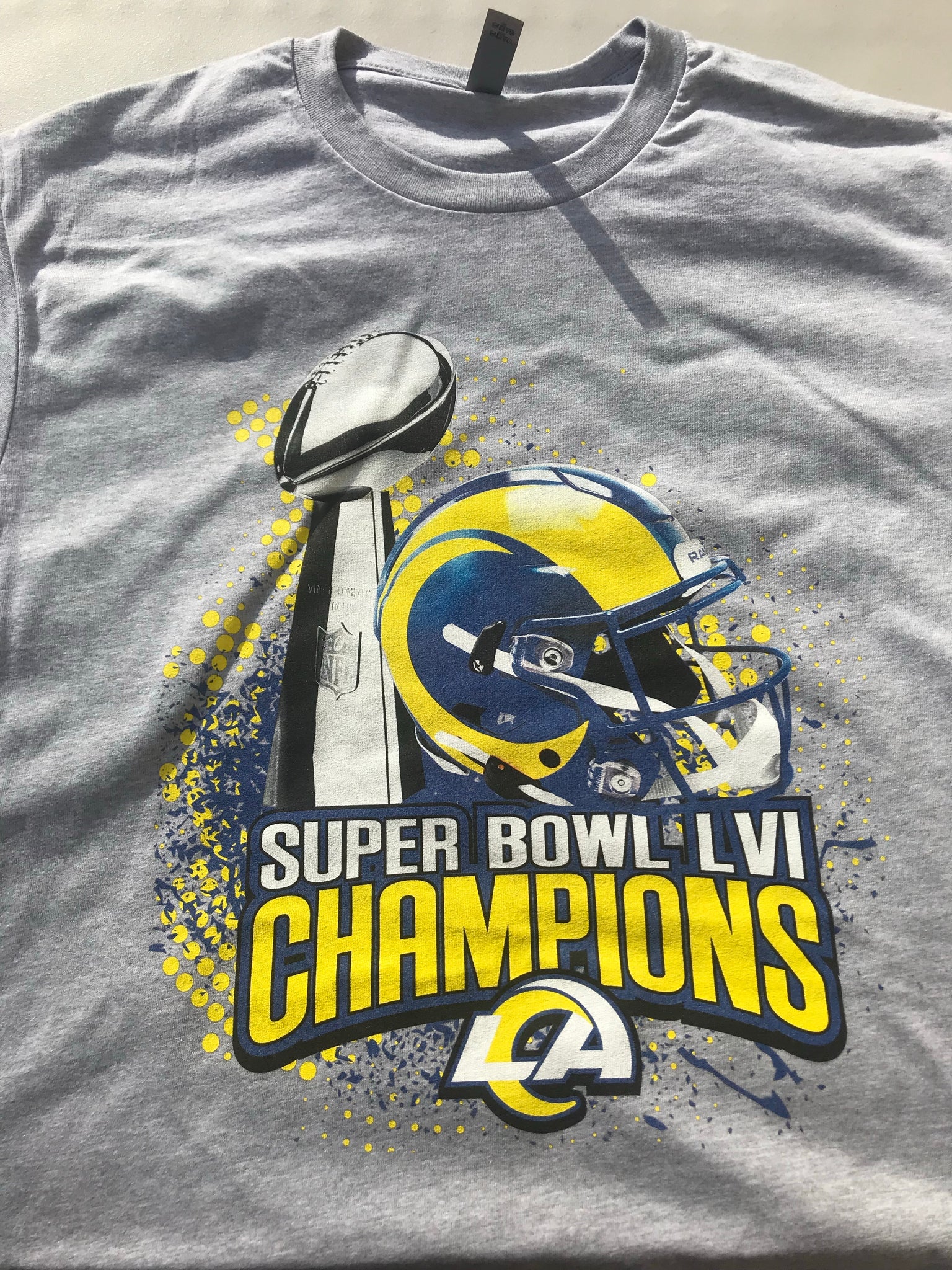 Los Angeles Rams Super Bowl Champions Trophy T-Shirt